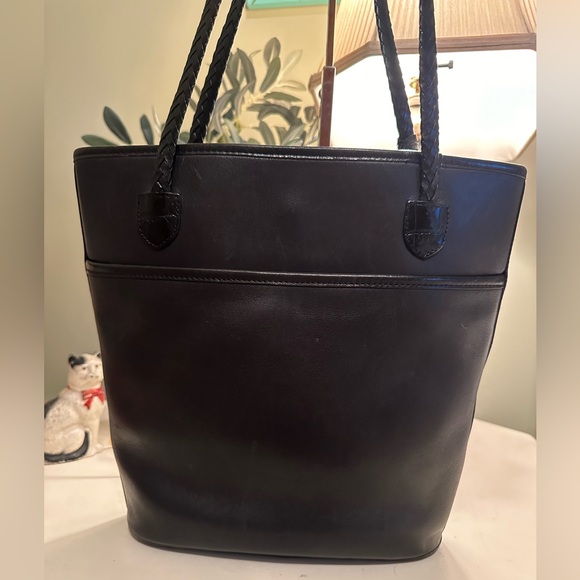 Brighton black leather shoulder tote - Picture 6 of 9